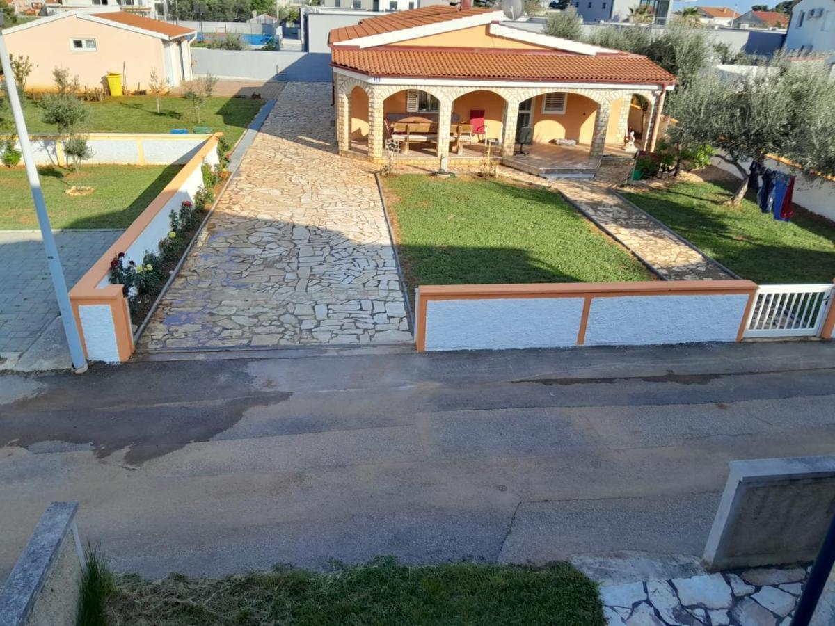 Studio Apartman I Mali Apartman Vir Luaran gambar